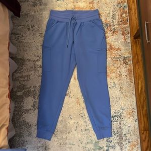 Jaanuu scrub joggers